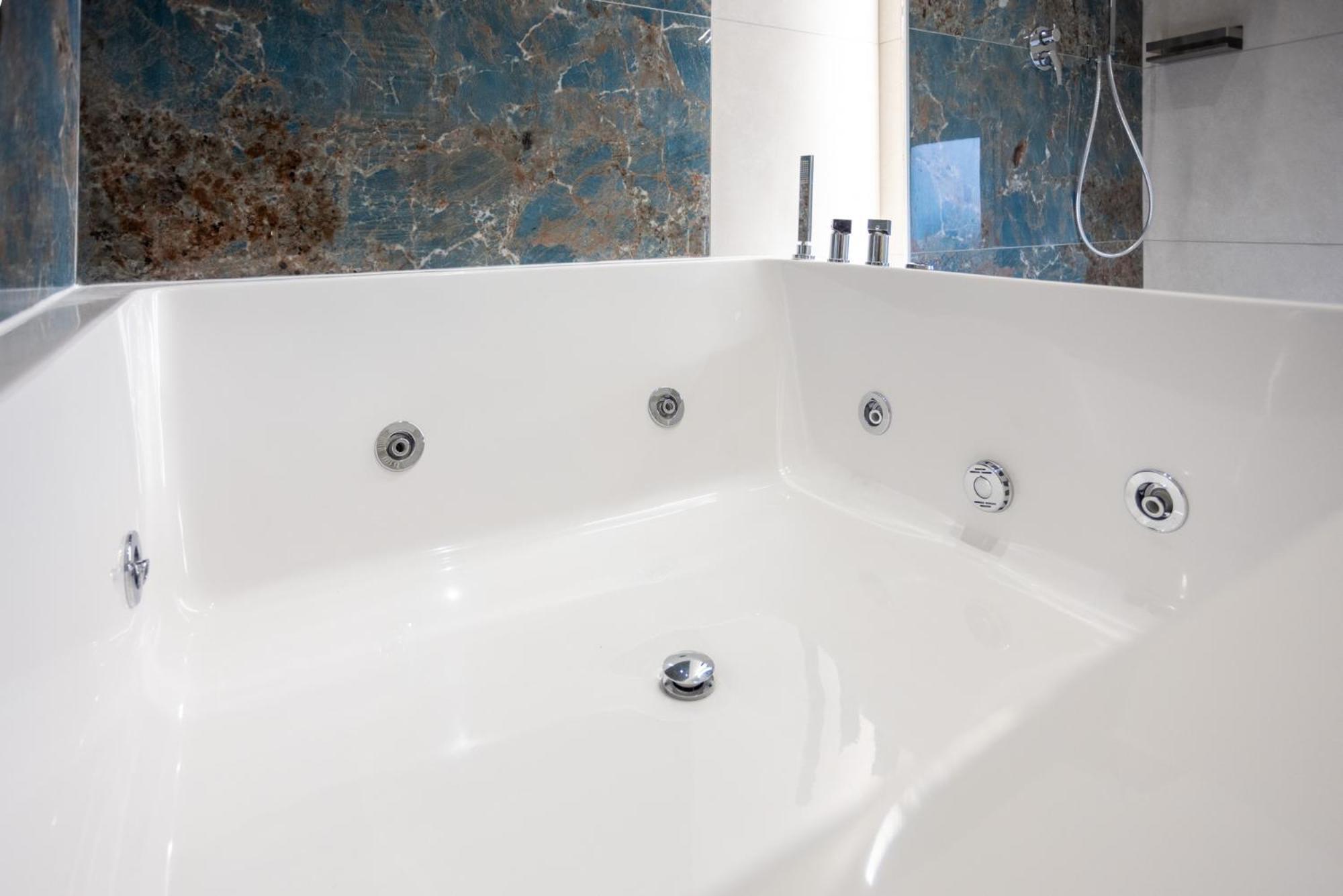 Palazzo Pepe Apartment Наполи Екстериор снимка